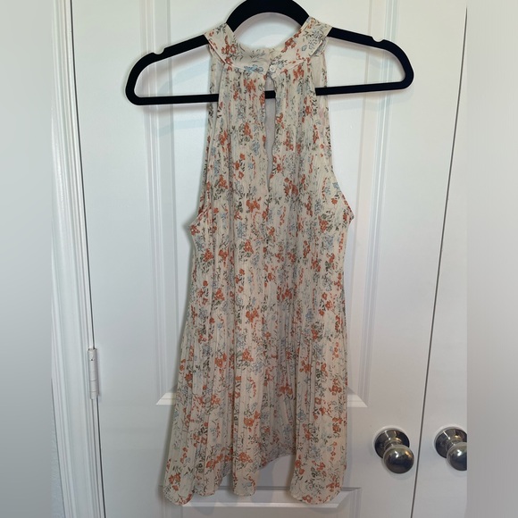 Mittoshop Floral Halter Top - Picture 3 of 8